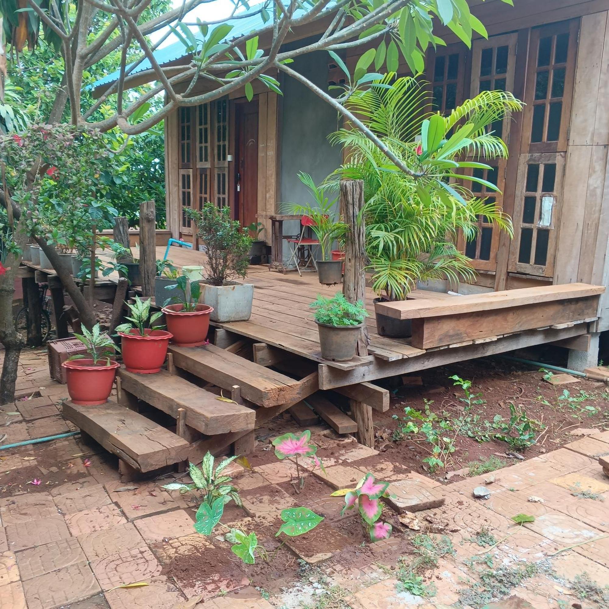 Familyhouse & Trekking Apartment Banlung Luaran gambar