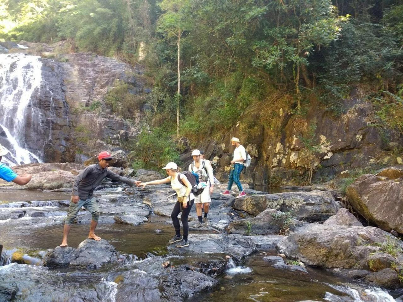 Familyhouse & Trekking Apartment Banlung Luaran gambar