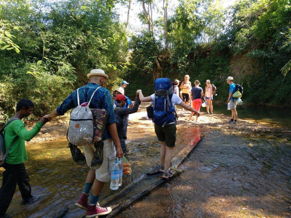 Familyhouse & Trekking Apartment Banlung Luaran gambar