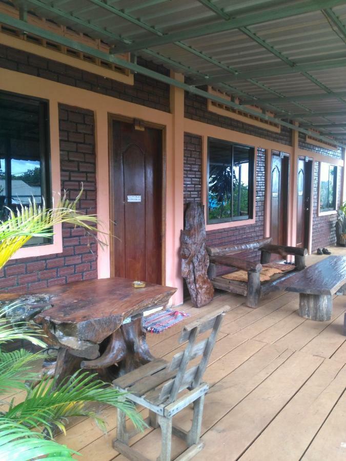 Familyhouse & Trekking Apartment Banlung Luaran gambar